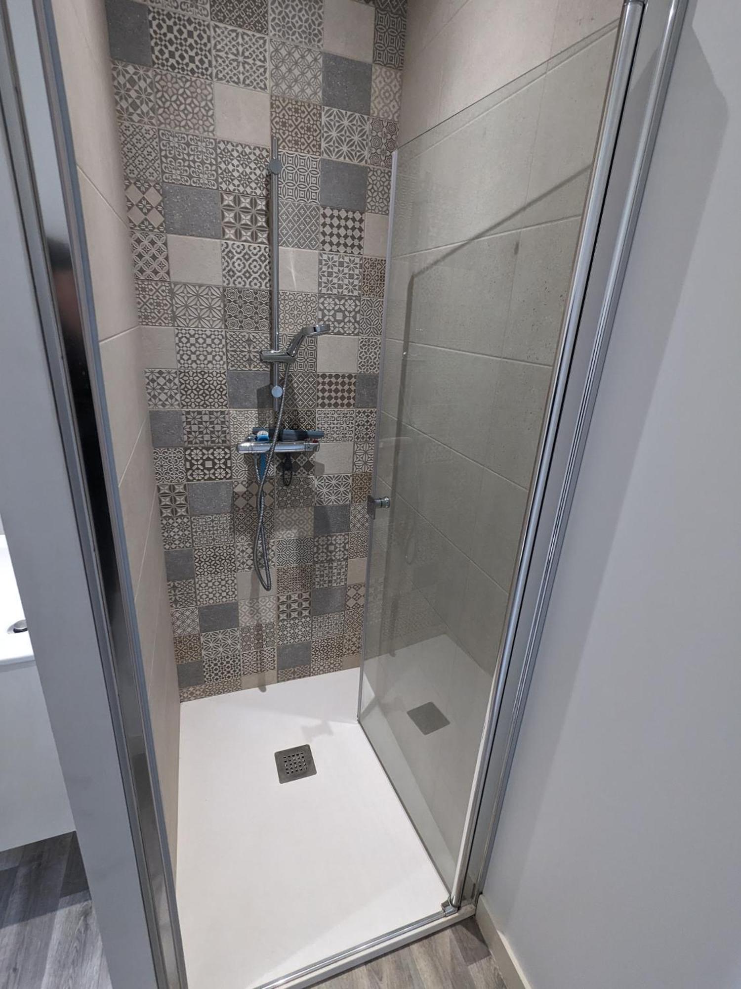Appartement T2 N3, Proche Naval Group Et Centre Ville แชร์บูร์ก อ็อง กงต็องแต็ง ภายนอก รูปภาพ