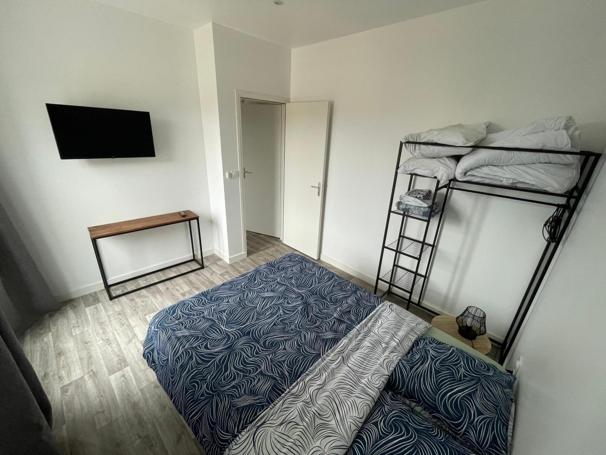 Appartement T2 N3, Proche Naval Group Et Centre Ville แชร์บูร์ก อ็อง กงต็องแต็ง ภายนอก รูปภาพ