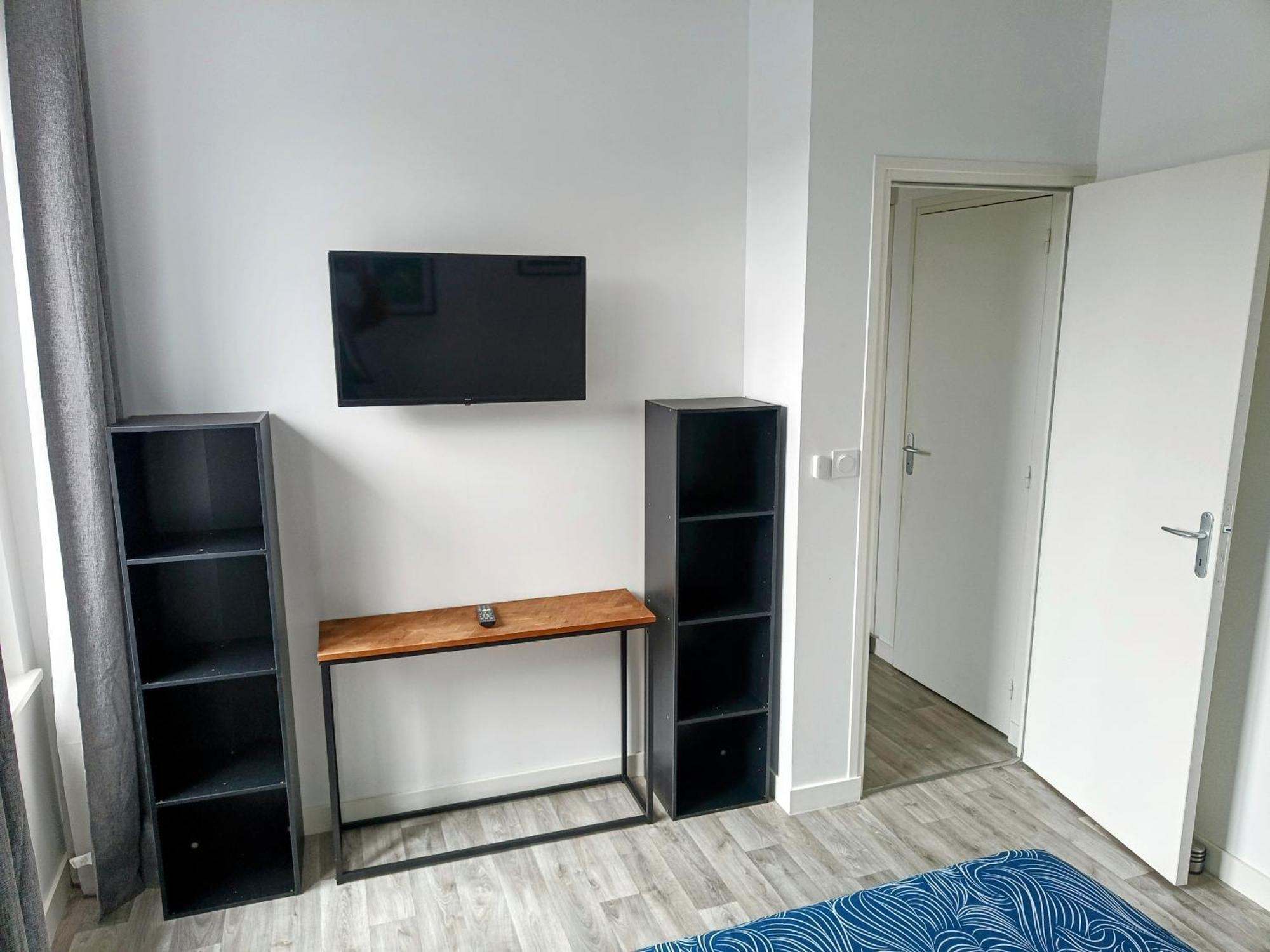 Appartement T2 N3, Proche Naval Group Et Centre Ville แชร์บูร์ก อ็อง กงต็องแต็ง ภายนอก รูปภาพ